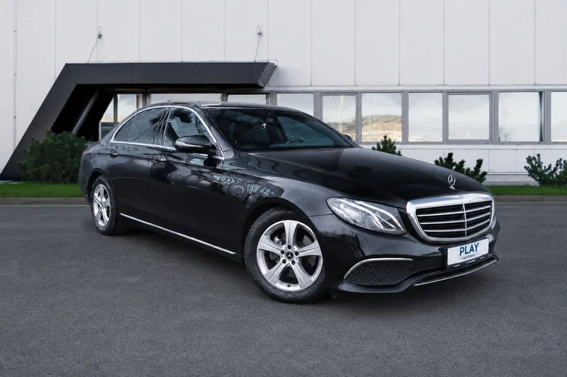 Mercedes-Benz E-klass 2017 — pilt 1